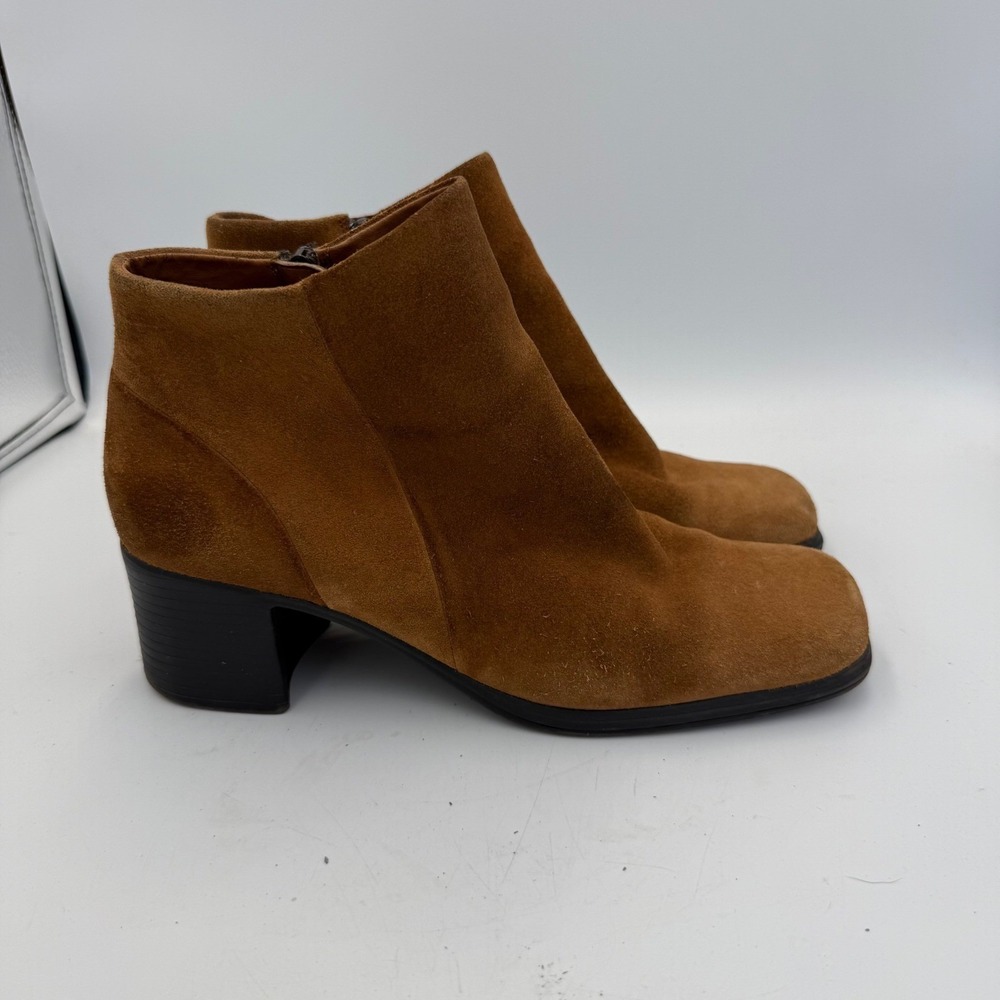 Chadwicks Nutmeg Brown Suede Leather Square Toe Ankle Boots 9.5M Booties Fall